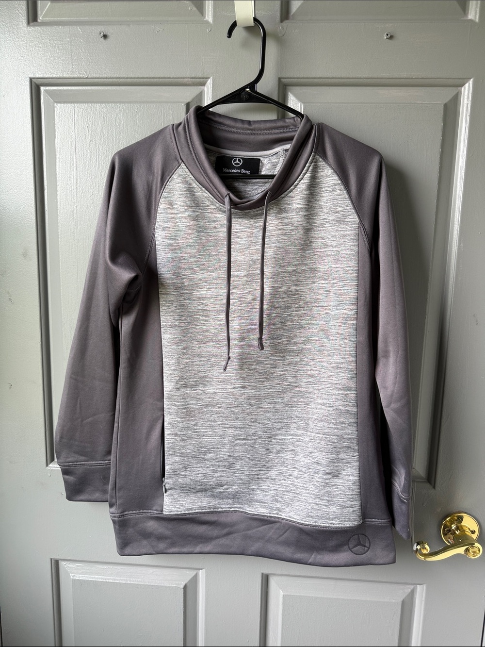 Men's Gray Pullover Hoodie